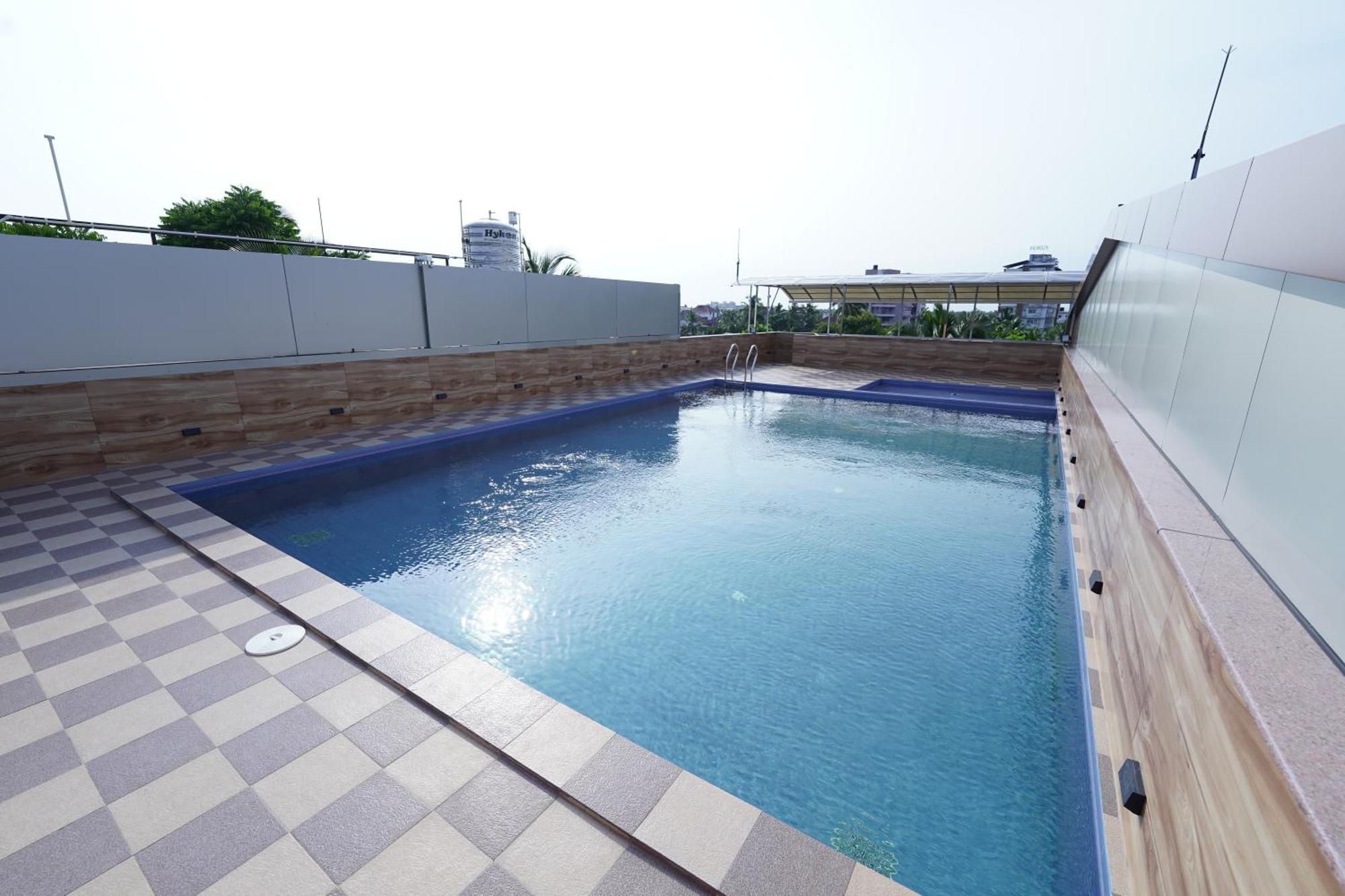 Hotel Newline Orchid Guruvāyūr Εξωτερικό φωτογραφία